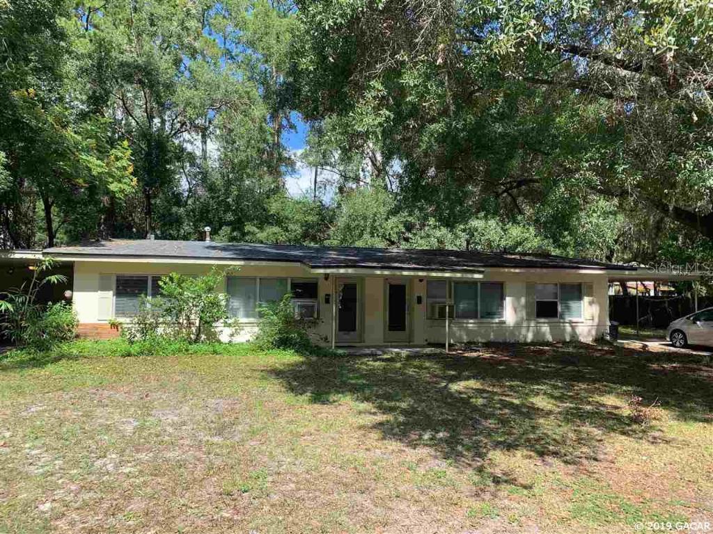 920/922 NE 5th Pl., Gainesville, FL 32601