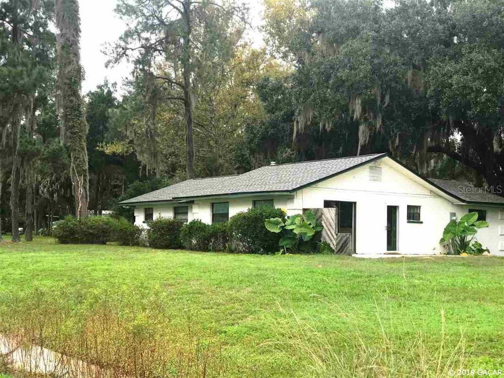 21104 NE 100 Ave., Earleton, FL 32631