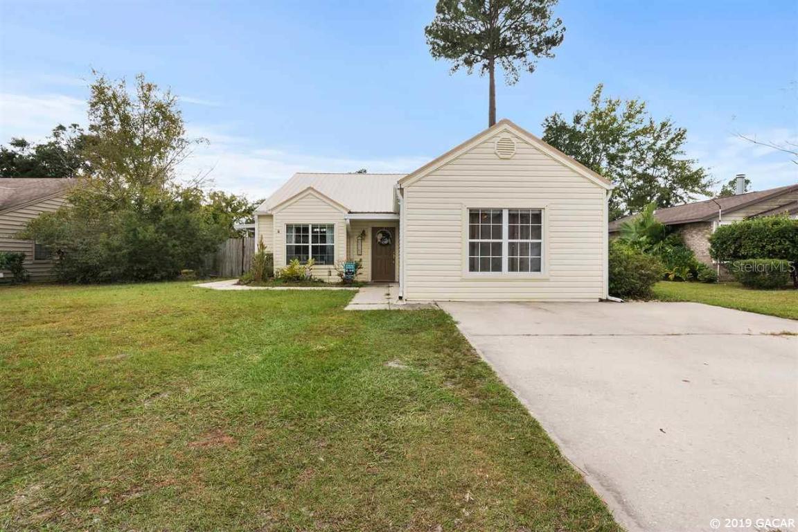 1162 SW Fairfax Glen, Lake City, FL 32025