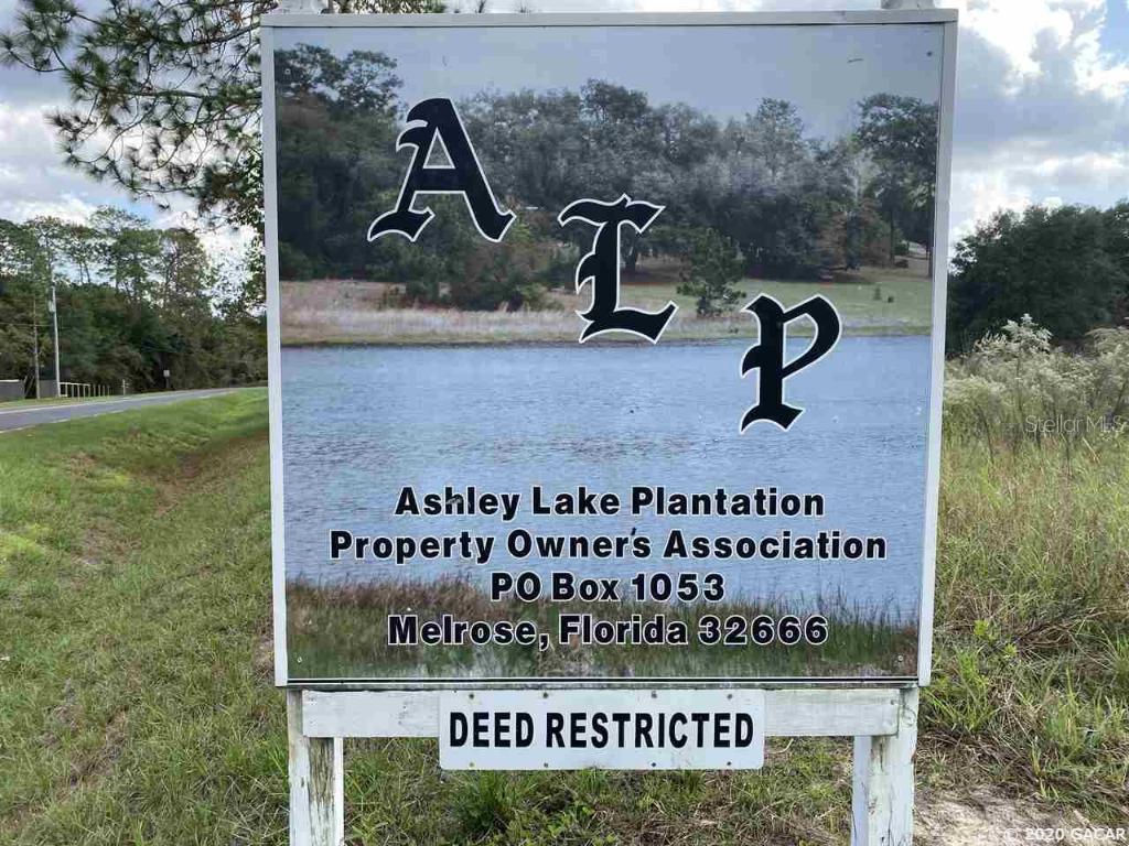 180 Ashley Lake Dr., Melrose, FL 32666