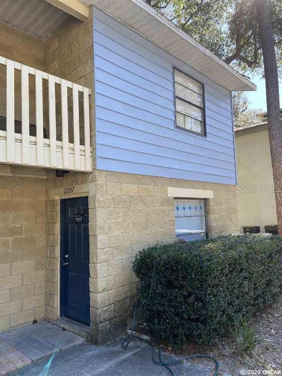2207 SW Sw 39th Dr, Gainesville, FL 32607