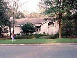 4225 NW 53 St., Gainesville, FL 32605