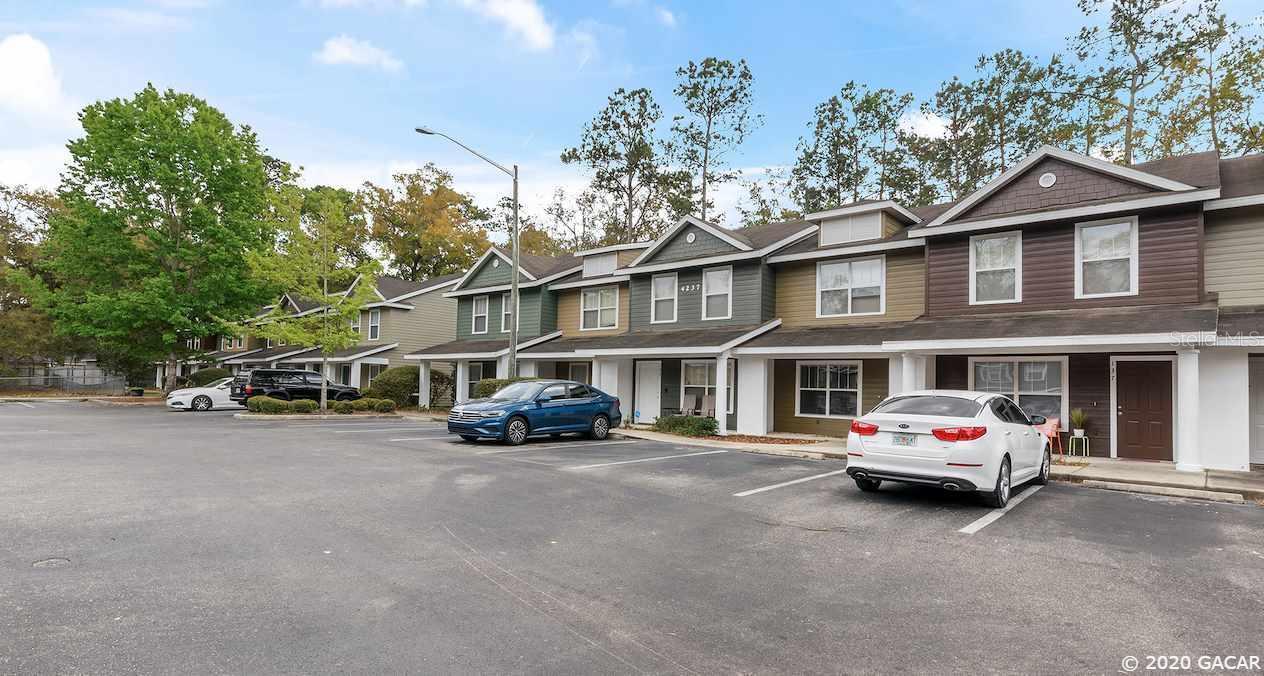 4215 SW 22 Ln. #127, Gainesville, FL 32607
