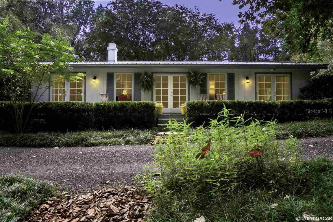 910 SW 99th St., Gainesville, FL 32607