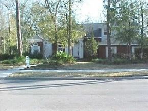 5025 NW 51st Place, Gainesville, FL 32606