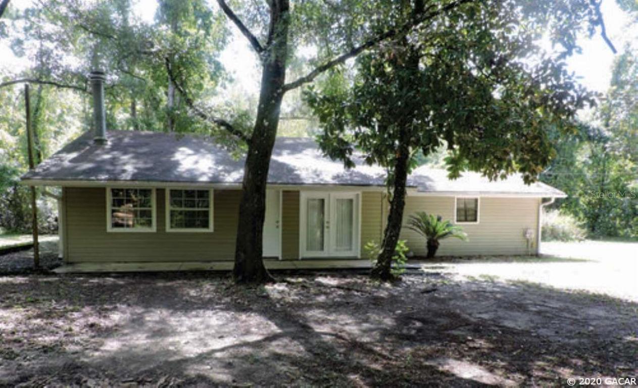 5215 NE 255th Dr., Melrose, FL 32666
