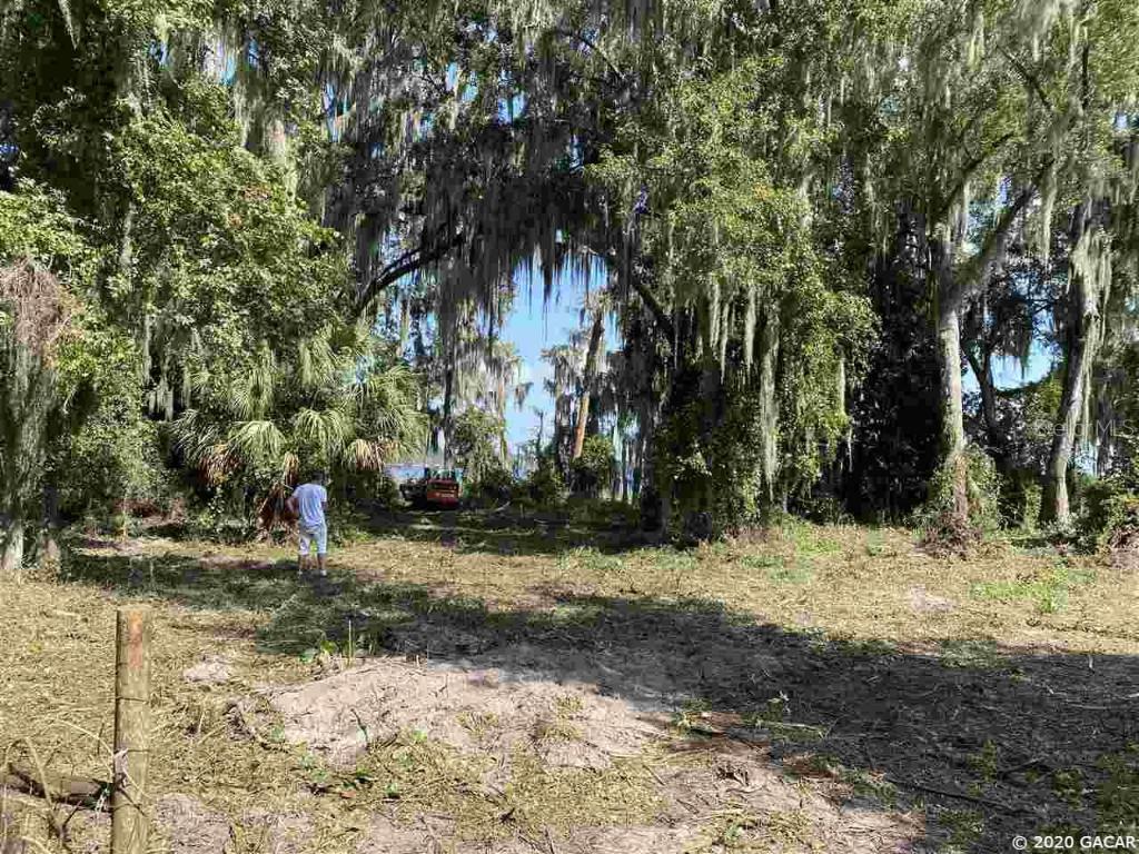 20936 NE 132 Ave., Waldo, FL 32694