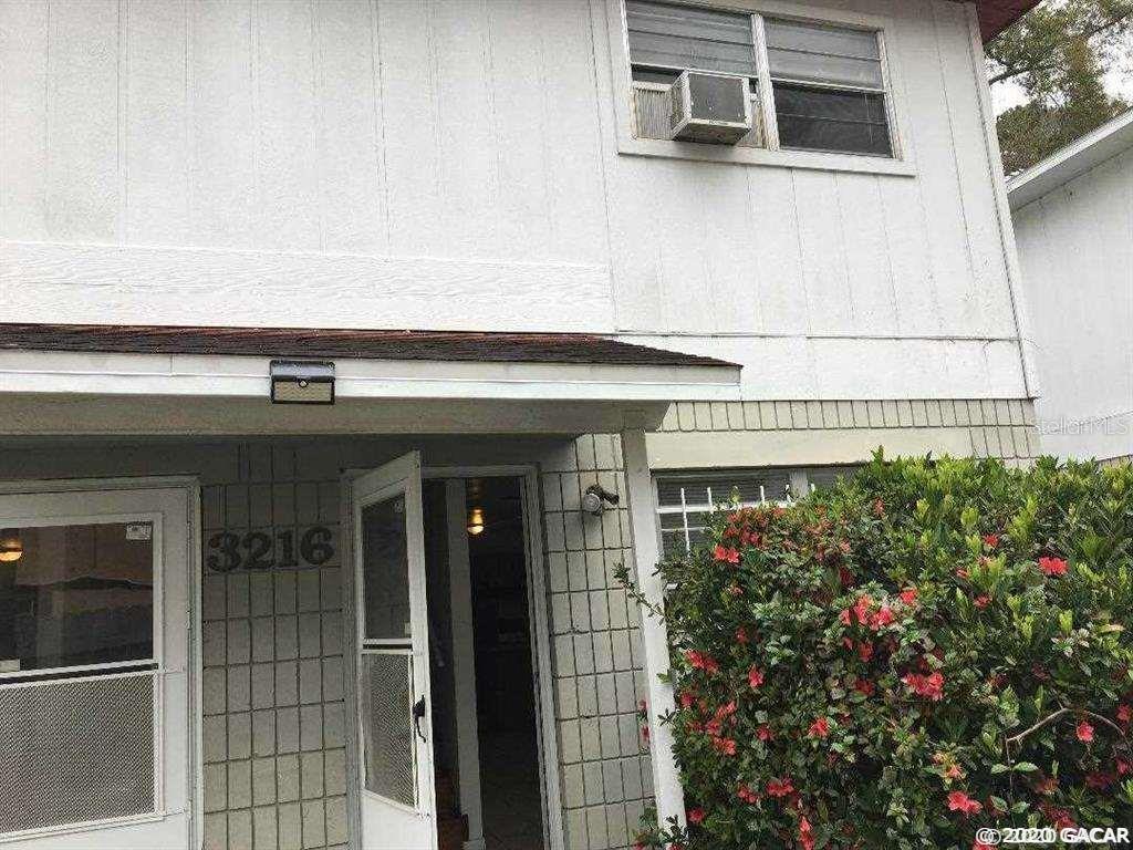 3216 SW 26 Ter., Gainesville, FL 32601