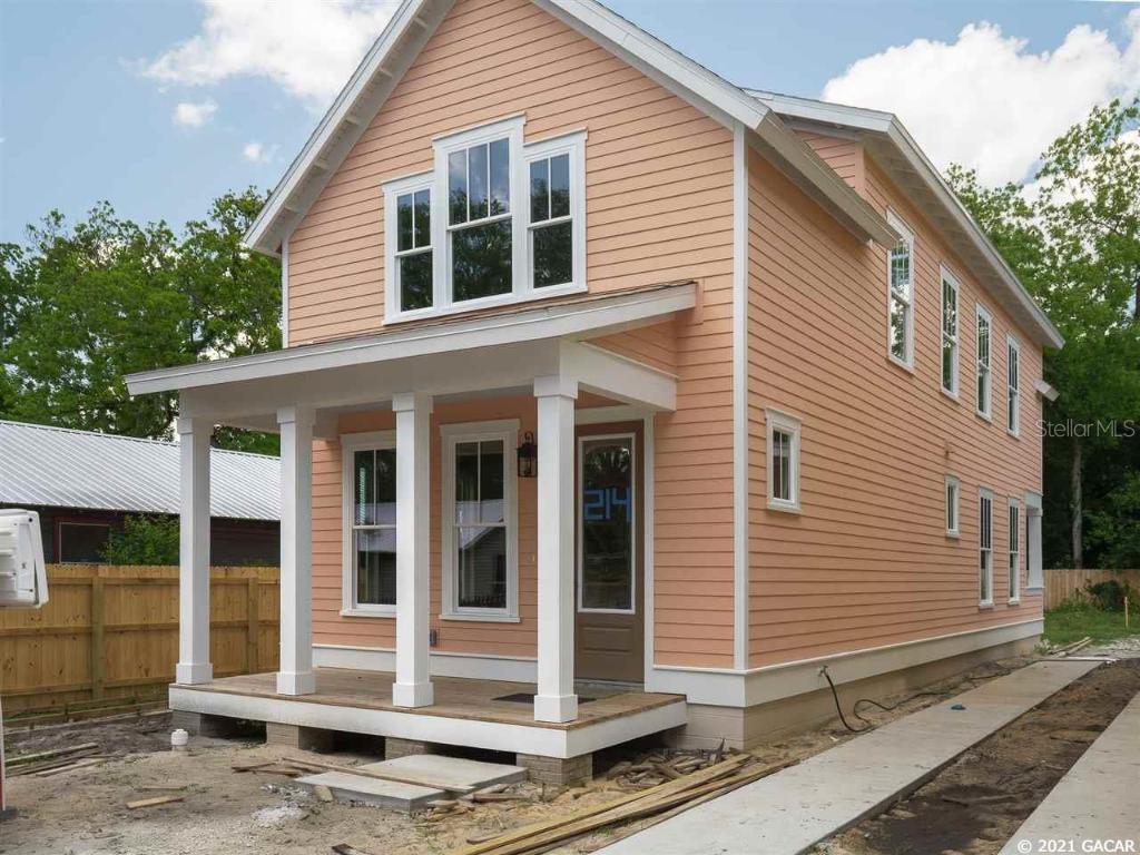 214 NW 6th Ave., Gainesville, FL 32601