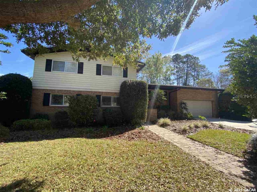 2021 NW 22 St., Gainesville, FL 32605