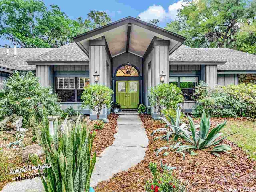 4420 NW 10th Pl., Gainesville, FL 32605