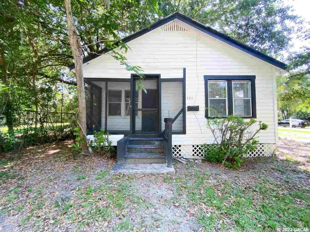 709 SW 5th Ter., Gainesville, FL 32601