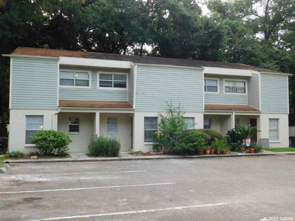 3925 SW 26th Ter., Gainesville, FL 32608