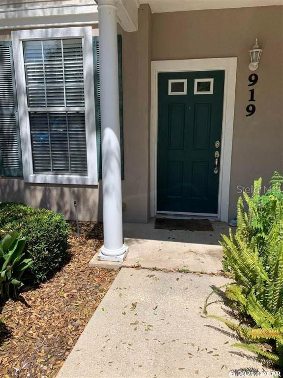 919 NW 21 Ave., Gainesville, FL 32609