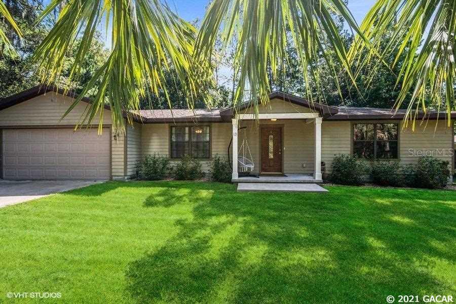 115 NE Evans Ct St., Micanopy, FL 32667