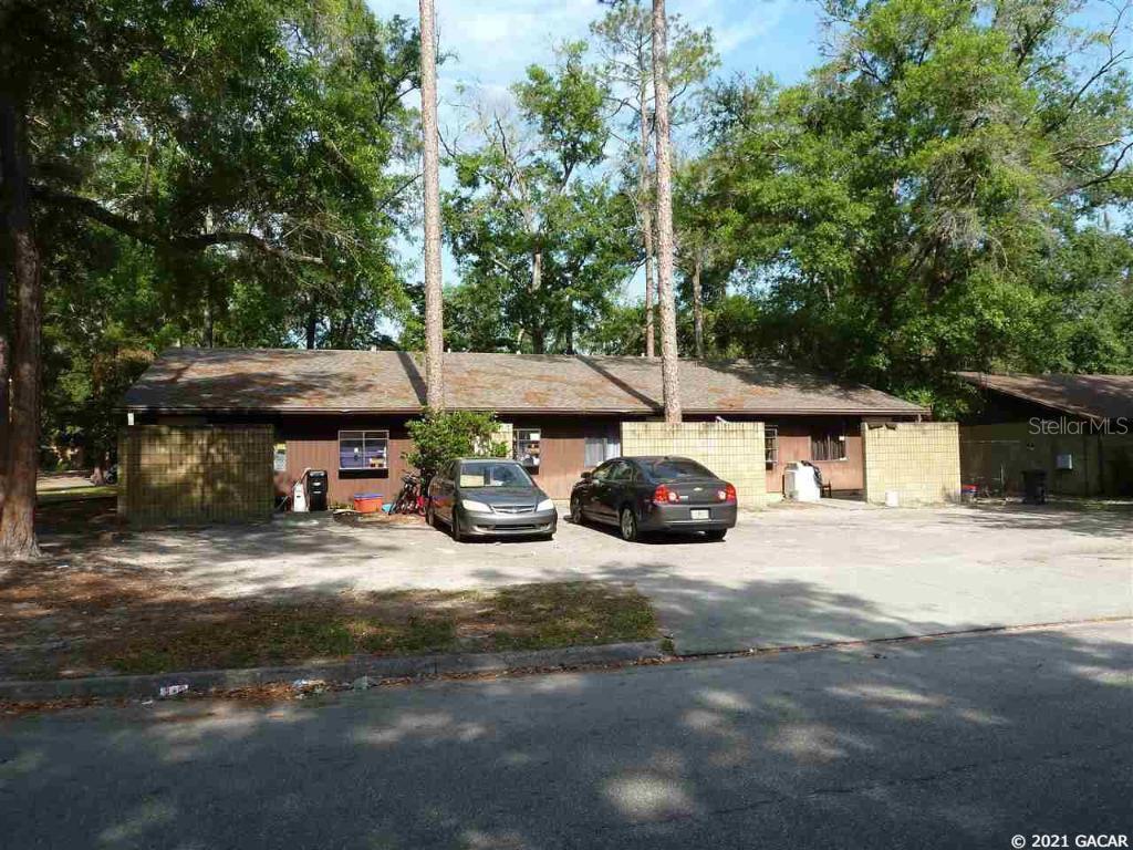 512 SW 68th Ter., Gainesville, FL 32607