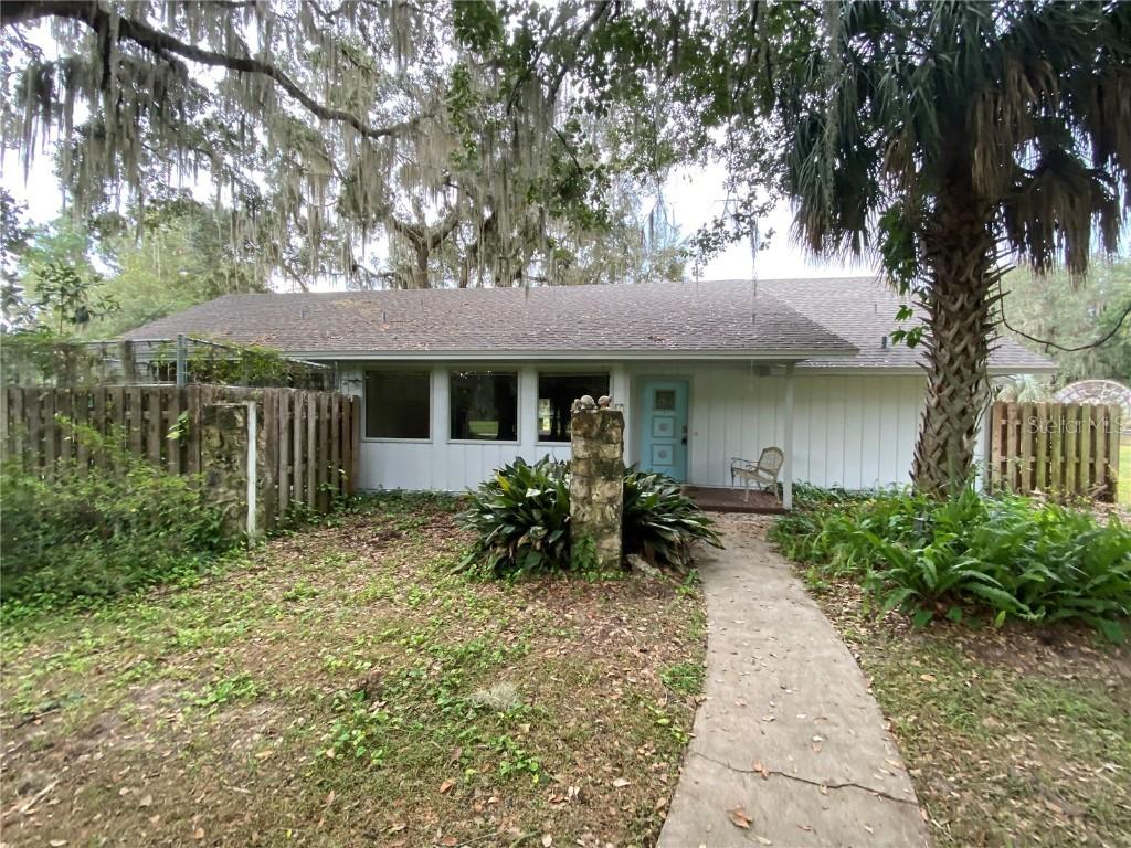 10612 SW 10th Ter., Micanopy, FL 32667