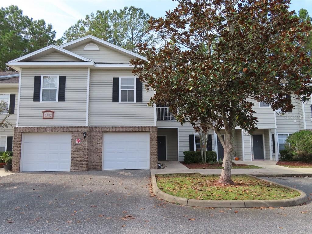 4352 NW 49th St. #105, Gainesville, FL 32606