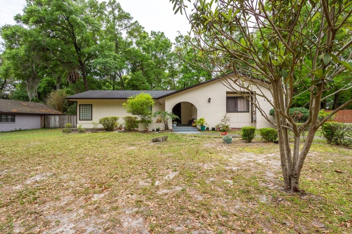 1624 SW 77th Ter., Gainesville, FL 32607
