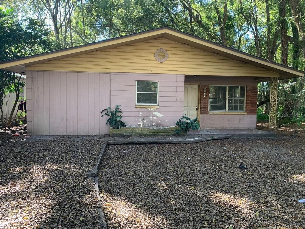 1325 NE 3rd Ave., Gainesville, FL 32641