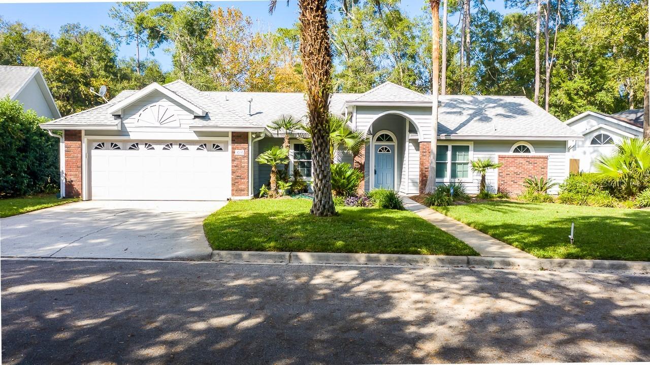 3936 NW 34th Dr., Gainesville, FL 32605