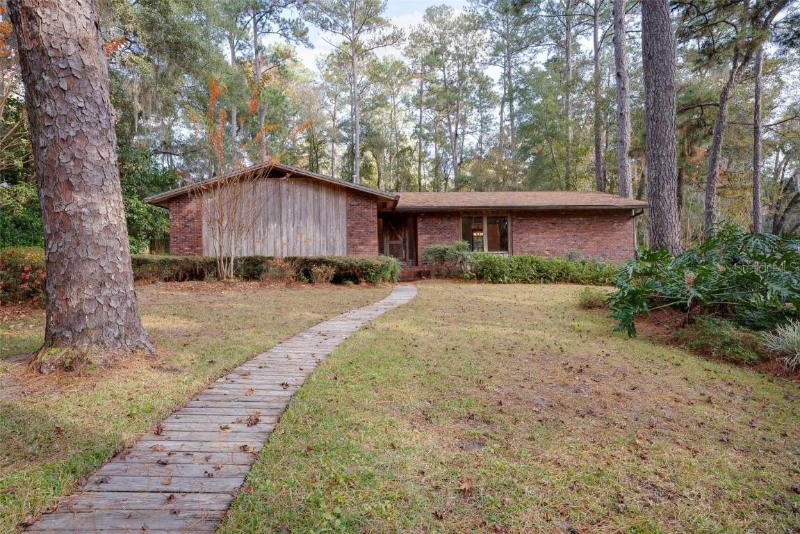 2117 NW 28th St., Gainesville, FL 32605