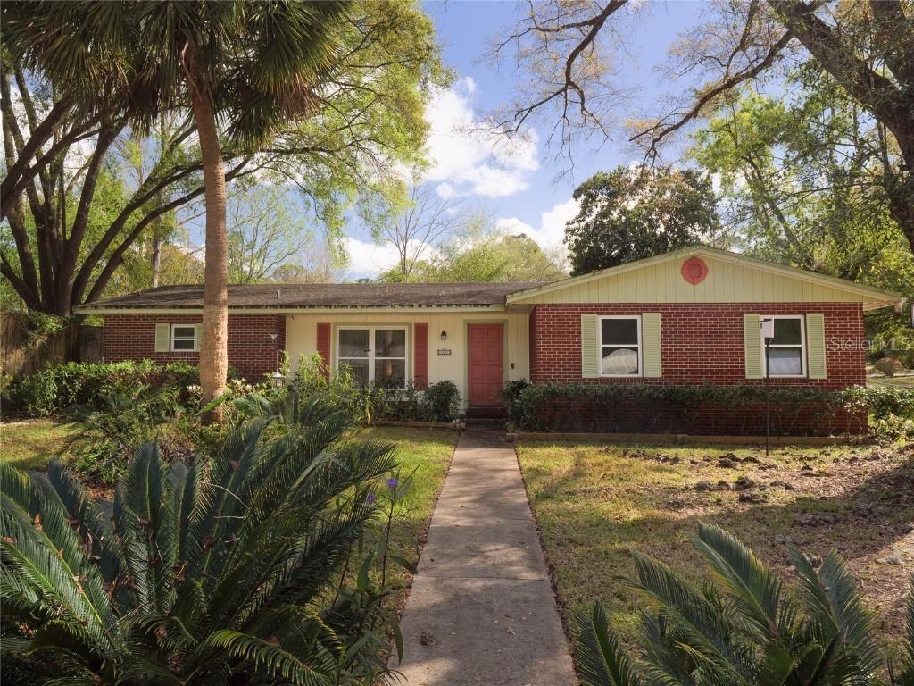 9835 NW 6th Pl., Gainesville, FL 32607