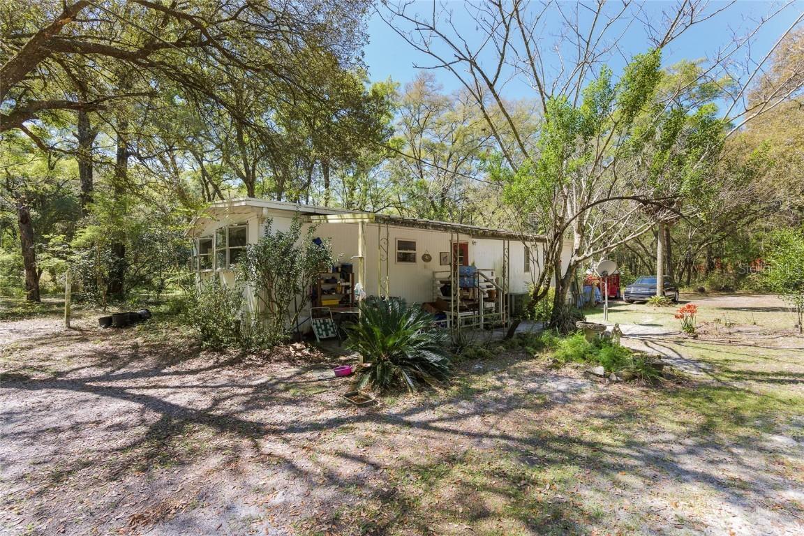 16512 SW 63rd Ave., Archer, FL 32618