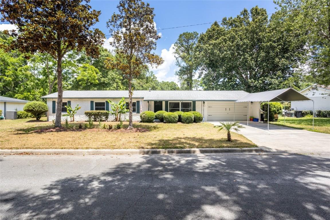 3464 NW 50th Ave., Gainesville, FL 32605