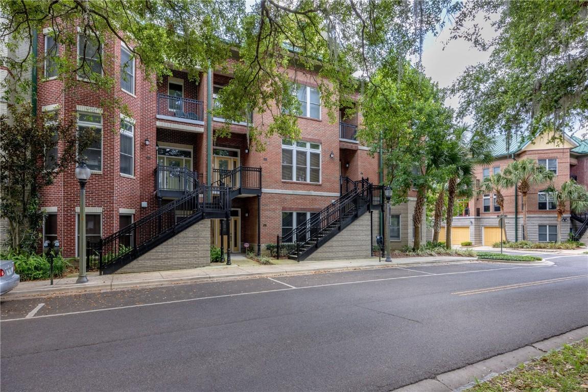 415 NE 2nd Ave. #42, Gainesville, FL 32601