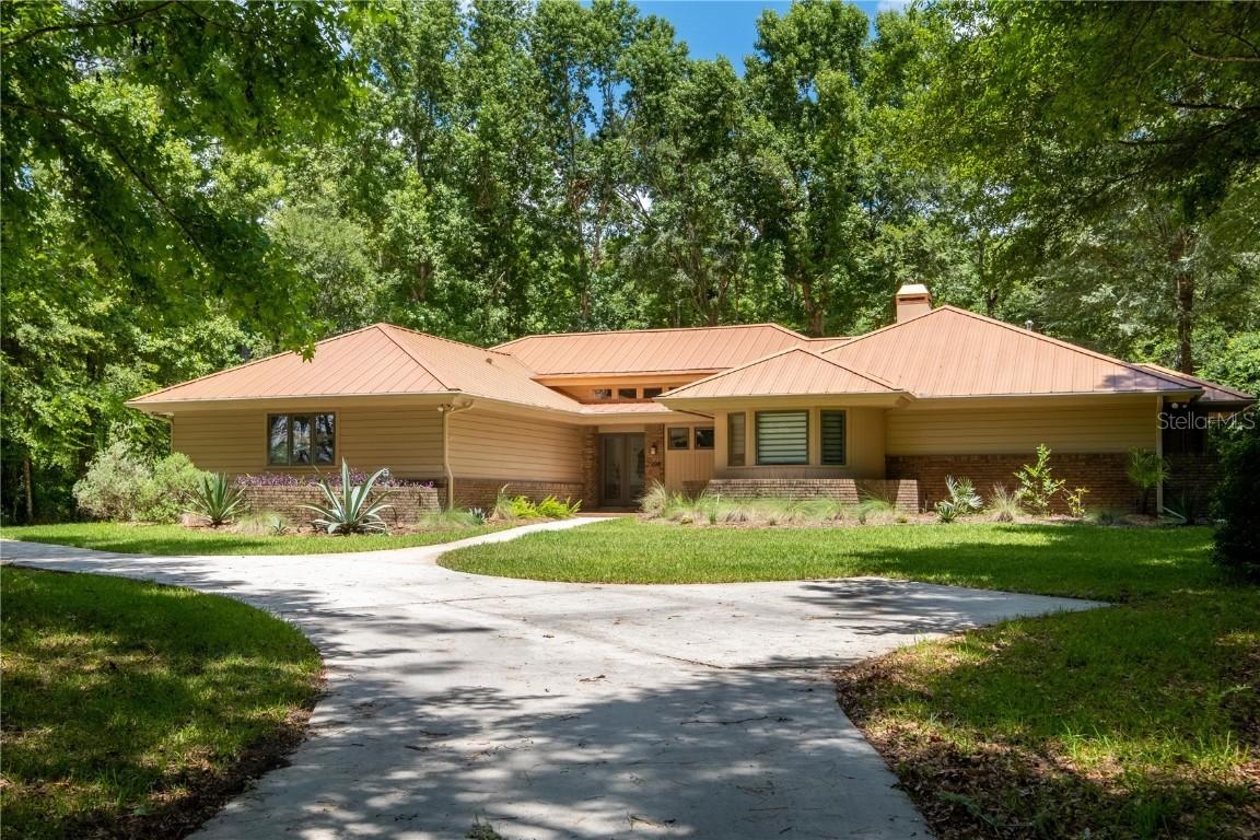 7208 NW 25th Ln., Gainesville, FL 32606