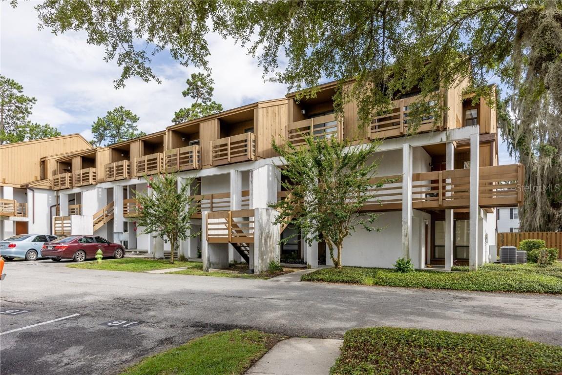 1668 SW 16th St., Gainesville, FL 32608