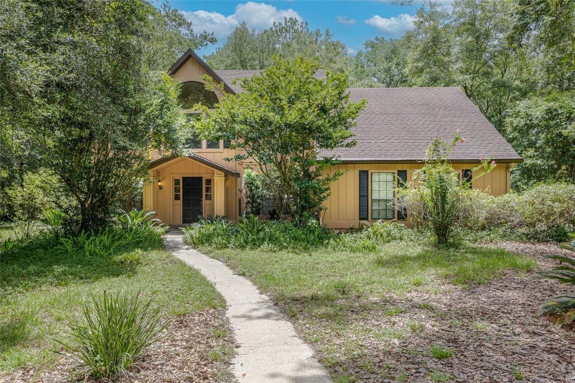 5227 NW 43rd Lane Ln., Gainesville, FL 32606