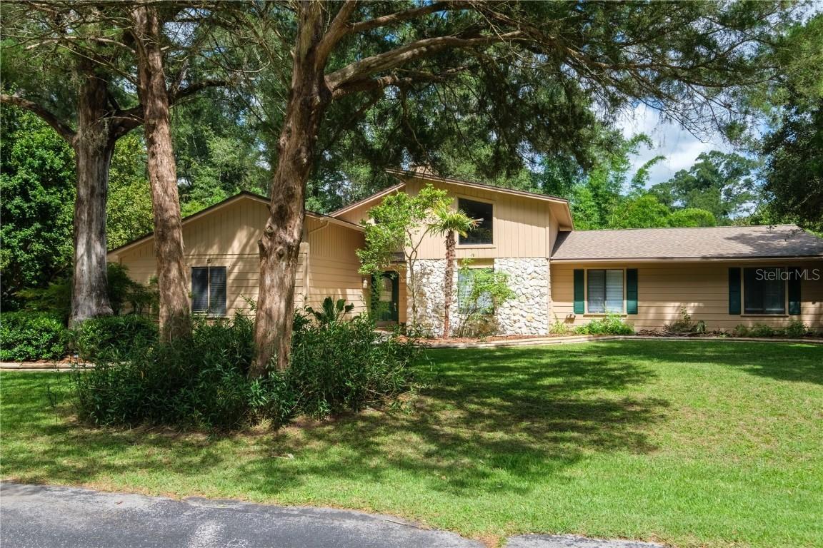 1907 SW 81st Ter., Gainesville, FL 32607