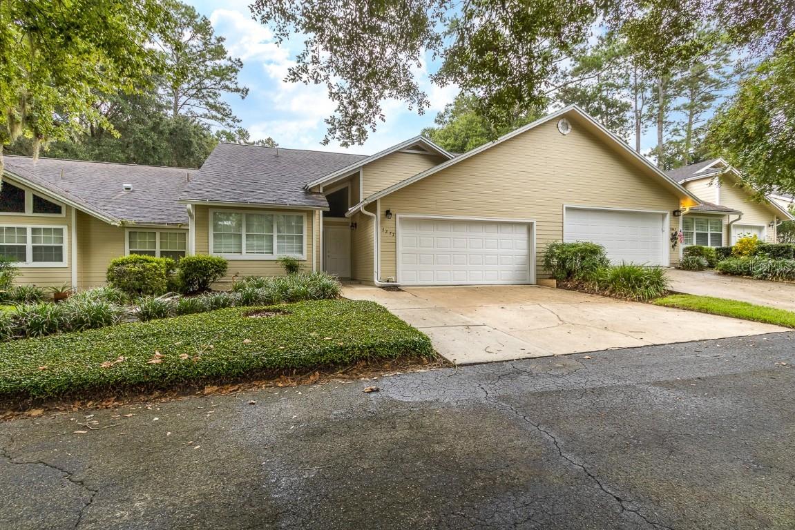 3277 NW 103rd Dr., Gainesville, FL 32606