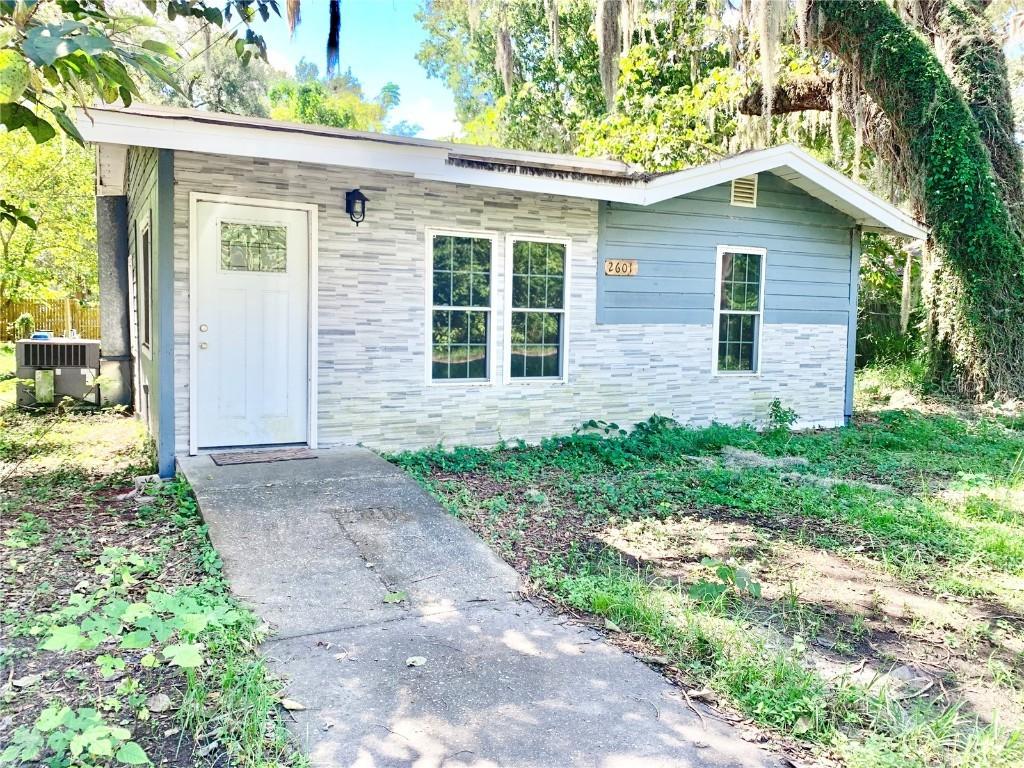 2601 Colonial St., Leesburg, FL 34748