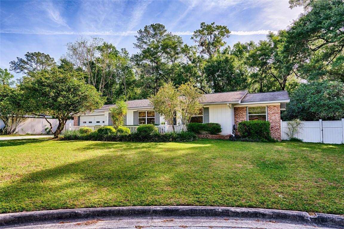 4731 NW 39th St., Gainesville, FL 32606