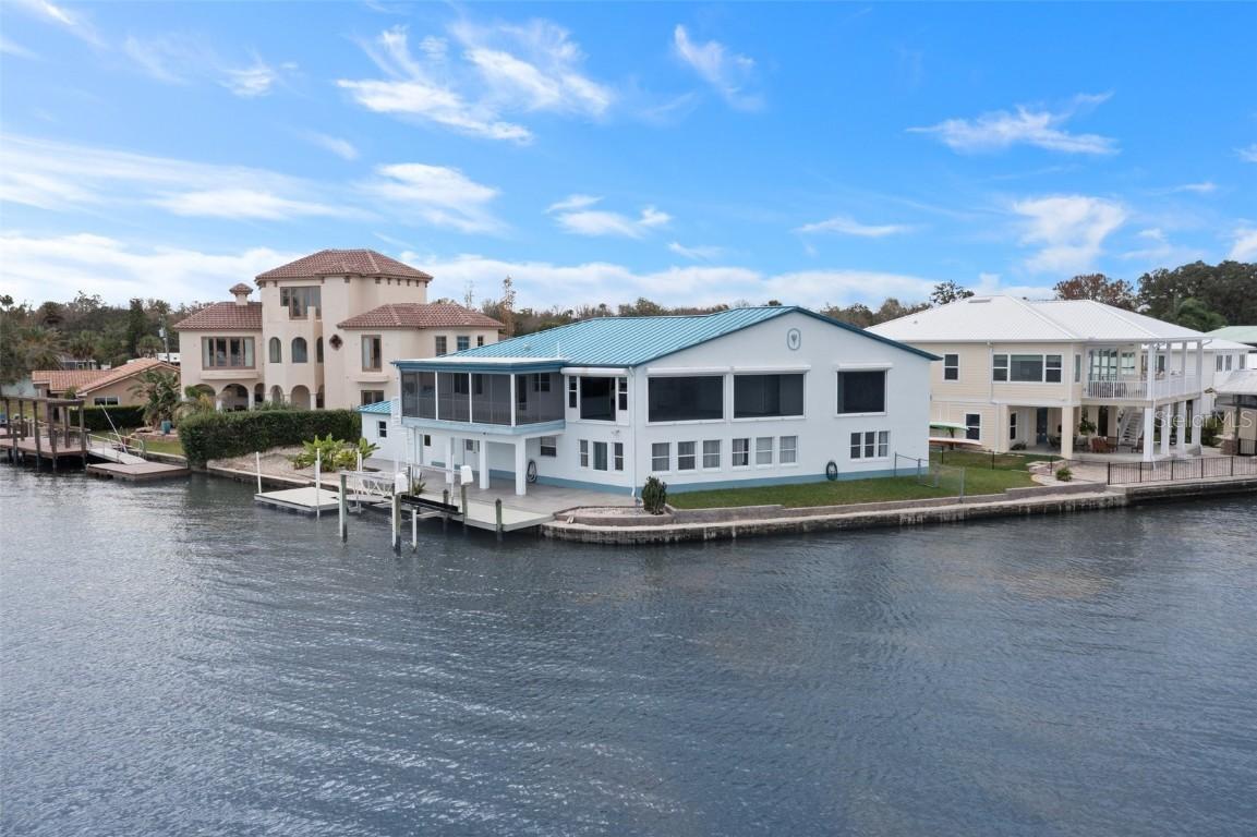 2243 N Kings Cove Point, Crystal River, FL 34429