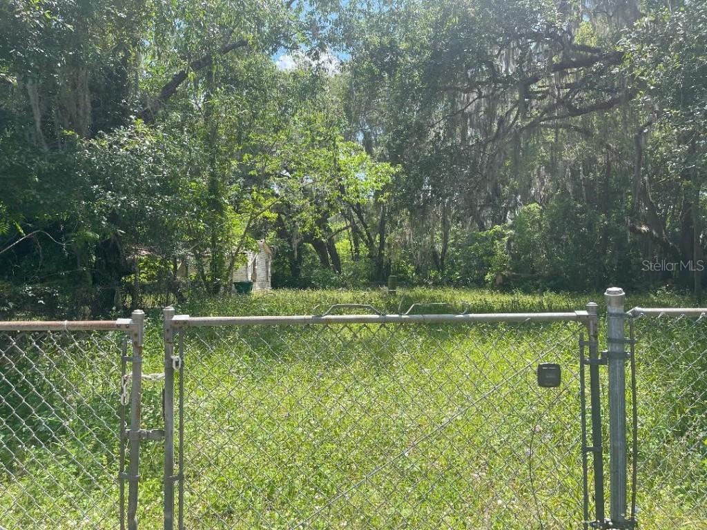 21646 NW 58th Ct., Micanopy, FL 32667