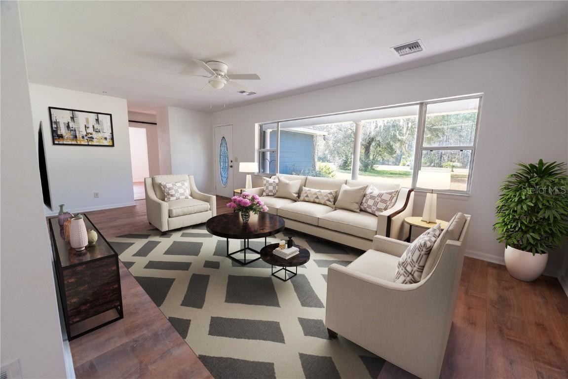 22027 SW County Road 18, Brooker, FL 32622