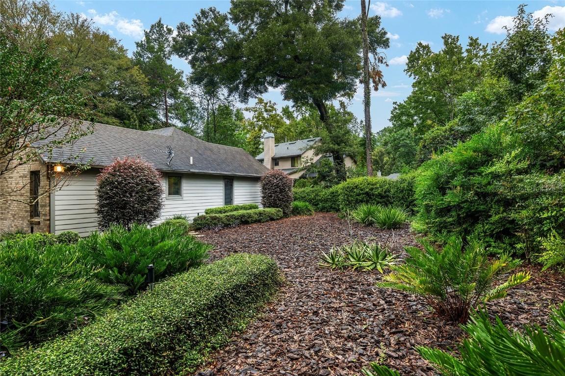 6118 NW 23rd Ln., Gainesville, FL 32606