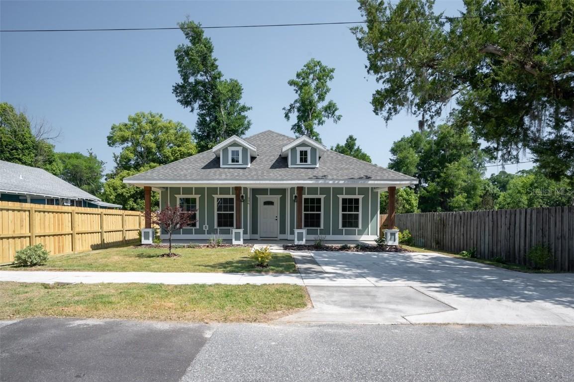 526 NW 29th Ave., Gainesville, FL 32609