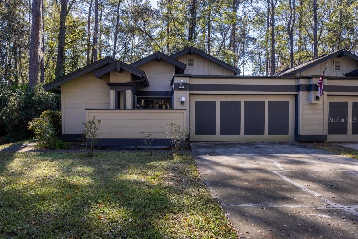 2505 Birnam Woods Way, Gainesville, FL 32605