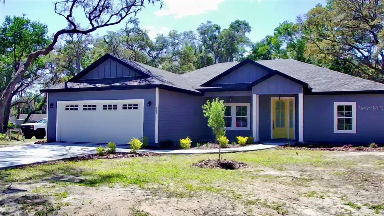 242 SE 2nd Ave., Melrose, FL 32666