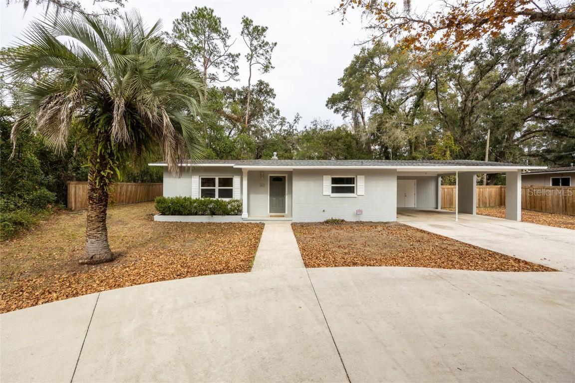 3858 SW 2nd Ave., Gainesville, FL 32607