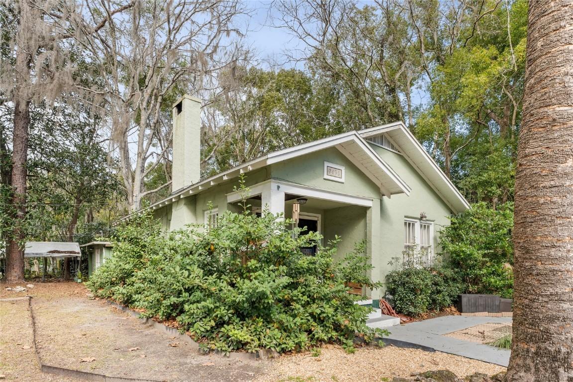 2636 NW 2nd Ave., Gainesville, FL 32607