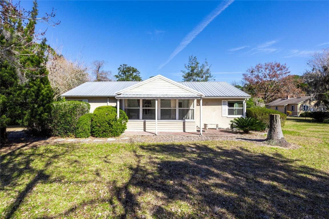 446 NW 32nd Ave., Gainesville, FL 32609