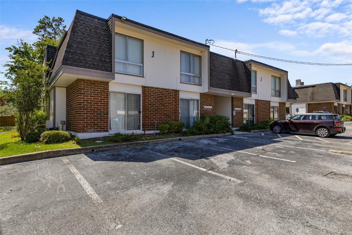 1700 SW 16th Ct. #J-23, Gainesville, FL 32608