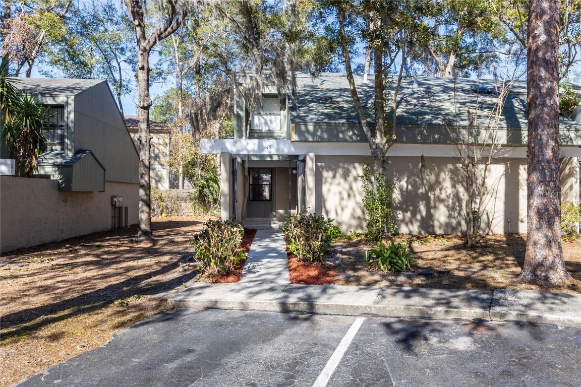 7200 SW 8th Ave. #M75, Gainesville, FL 32607