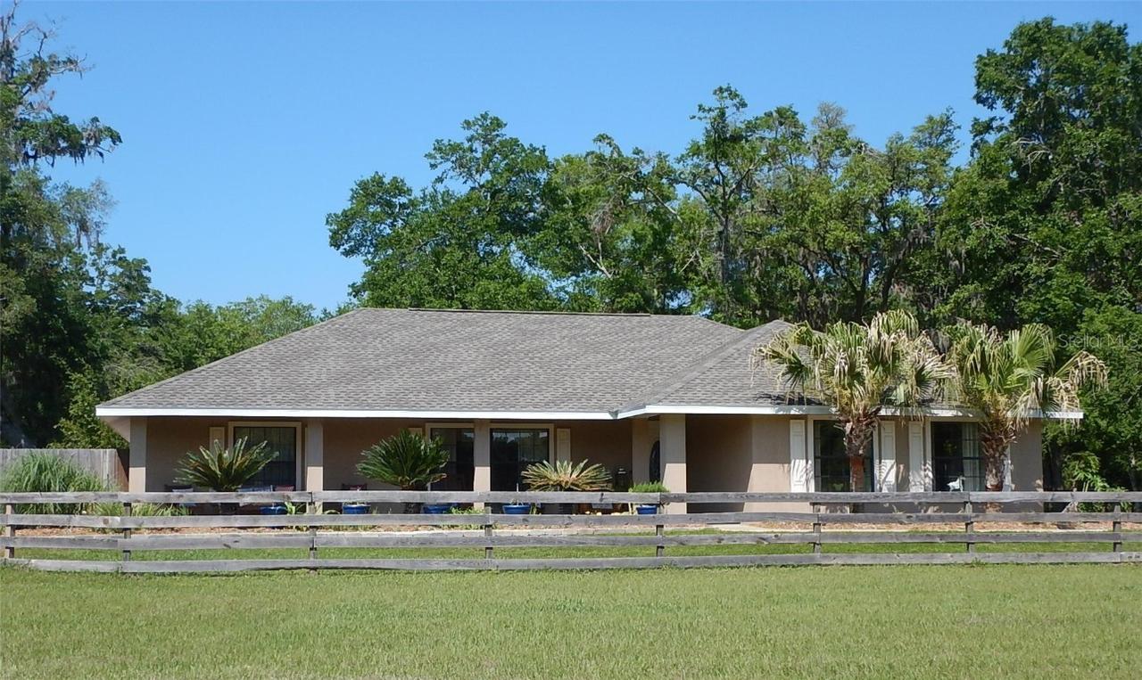 22428 NW 188th St., High Springs, FL 32643